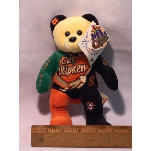 CAL RIPKEN 8" plush Bear IRON MAN Stats 400 HR, 3000 Hits, 2632 Games - Picture 3 of 9